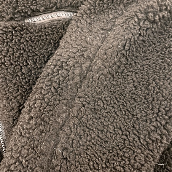 Aritzia Wilfred Free The Teddy Sherpa Jacket - Picture 9 of 11